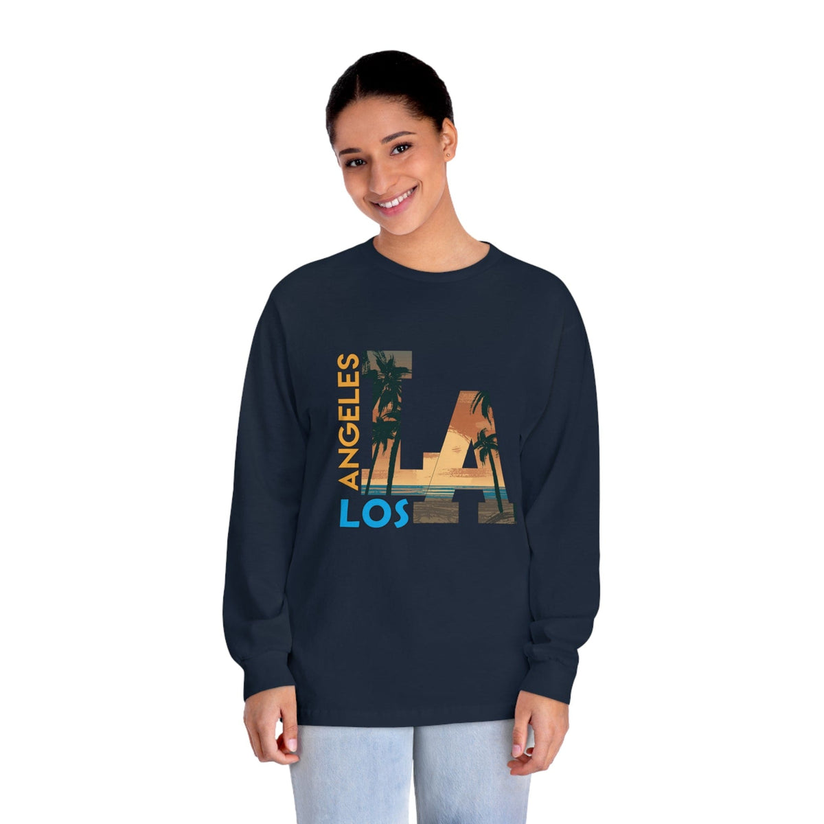 LOS ANGELES – Trendy Design, Premium Long Sleeve Tee