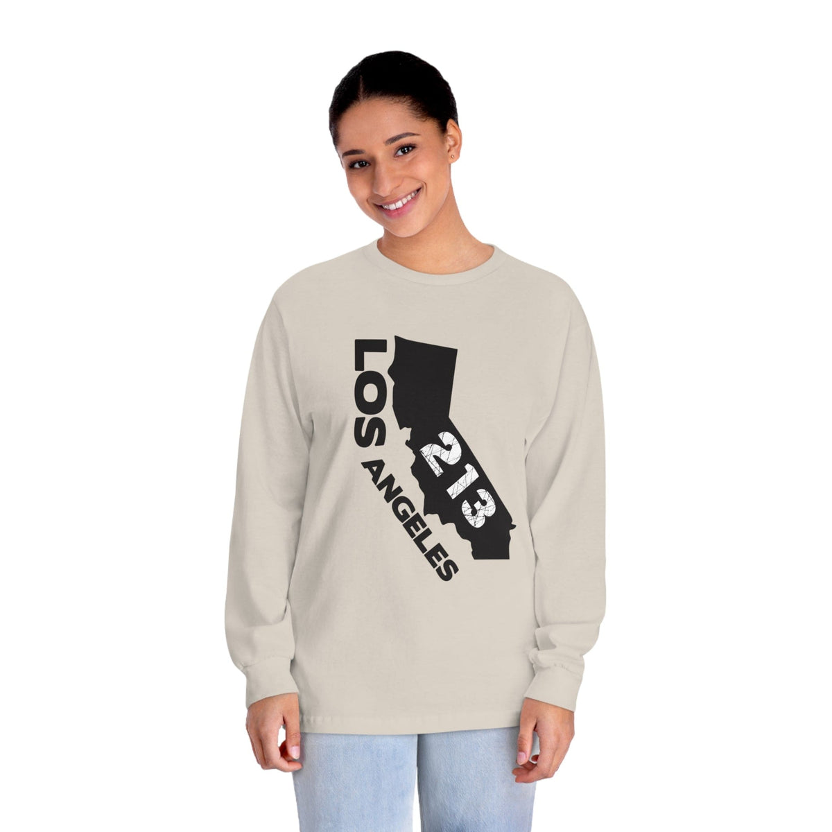 LOS ANGELES – Trendy Design, Premium Long Sleeve Tee