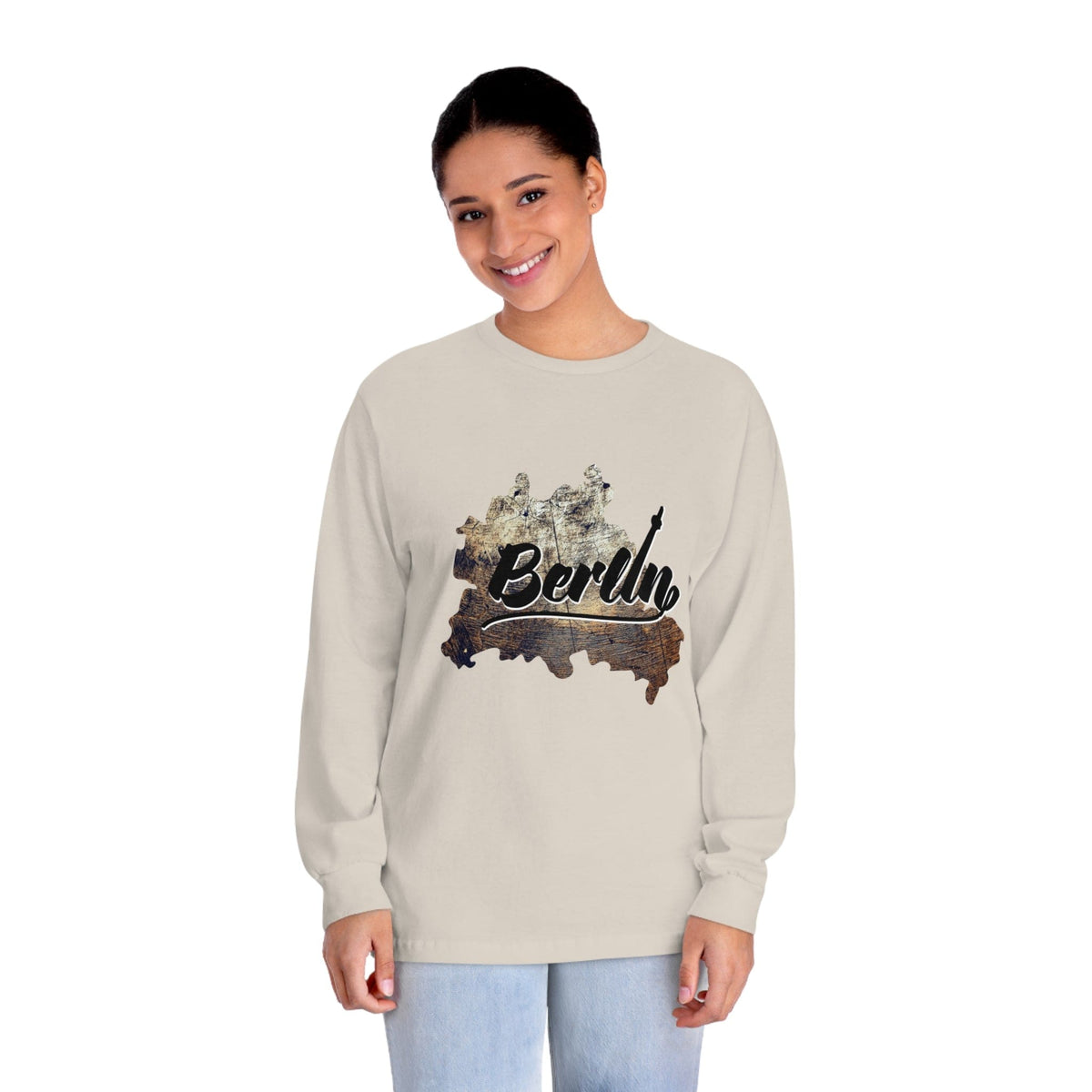 BERLIN – Trendy Design, Premium Long Sleeve Tee