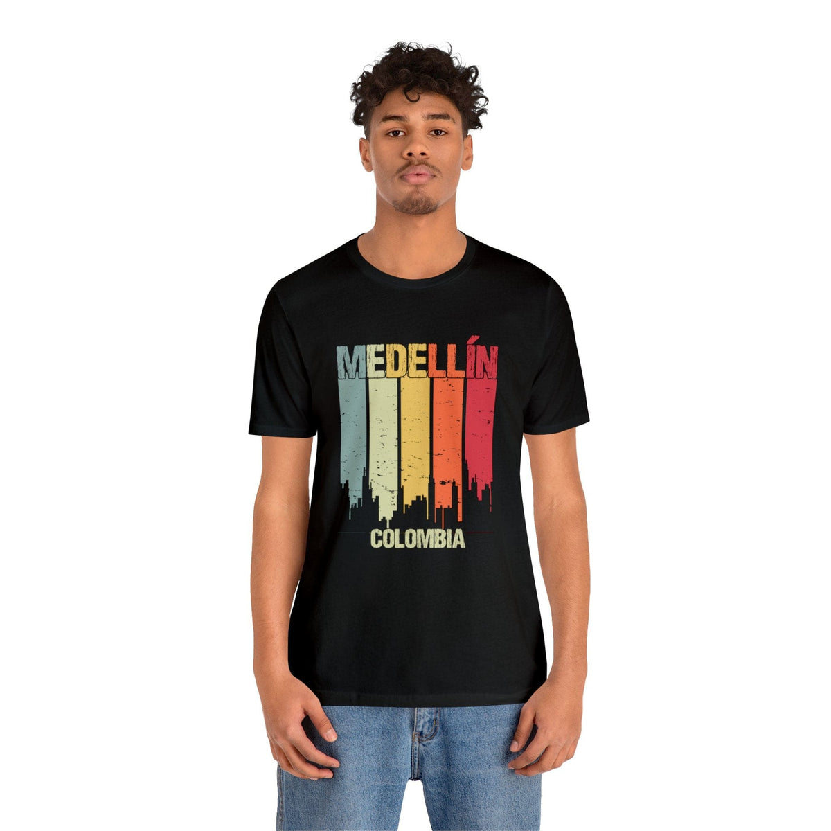 Medellín Throwback Vibes - Short Sleeve Tee