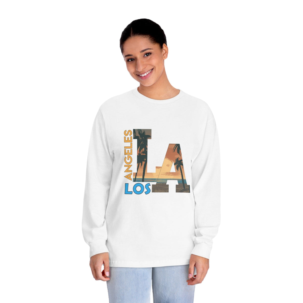 LOS ANGELES – Trendy Design, Premium Long Sleeve Tee