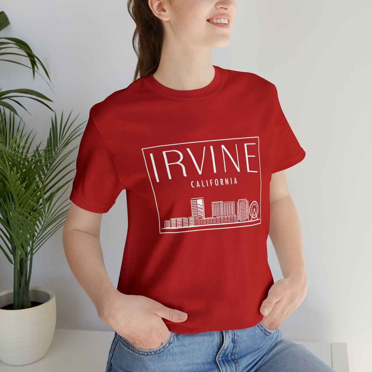Minimalist Irvine California - Short Sleeve Tee