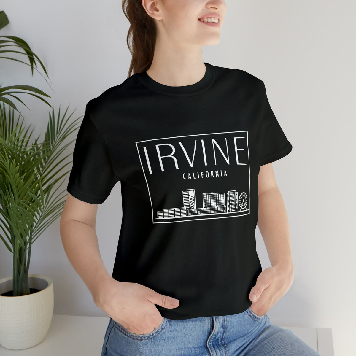 Minimalist Irvine California - Short Sleeve Tee