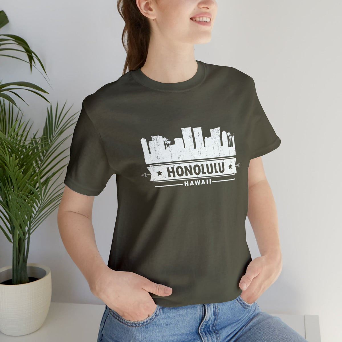 Honolulu Nights &amp; Ocean Sights - Short Sleeve Tee